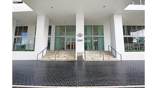 Building Photo - 1040 Biscayne Blvd