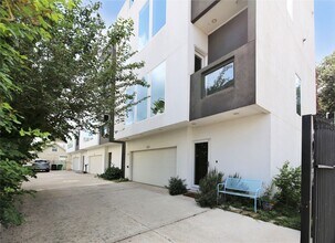 Building Photo - 5711 Kansas St