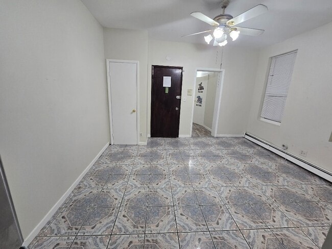 Photo - 750 Glenmore Ave Apartment