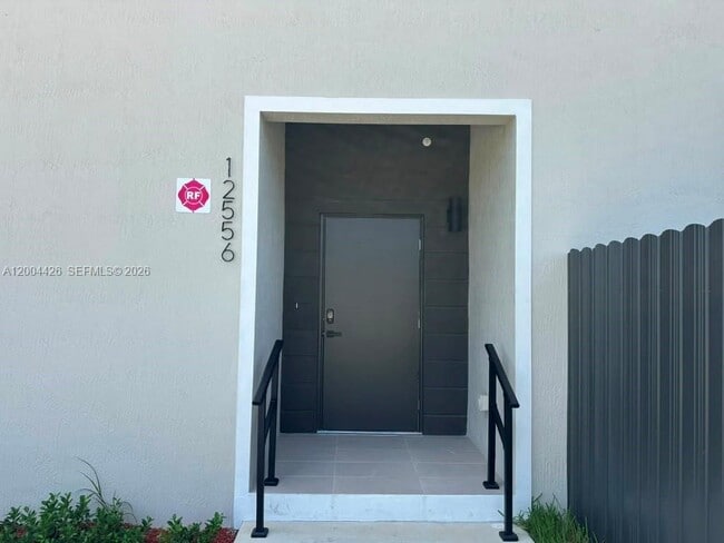 Foto del edificio - 12556 SW 194th St