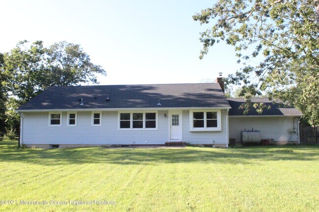 Building Photo - 48 Clayton Ave