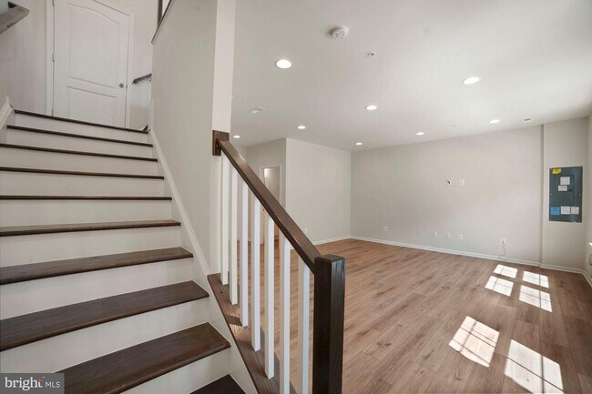 Foto del edificio - 17836 Porter Rd