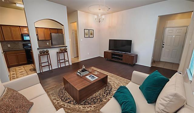 Building Photo - 806 Walnut St