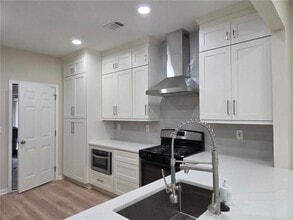 Building Photo - 2424 Elkhorn Ter