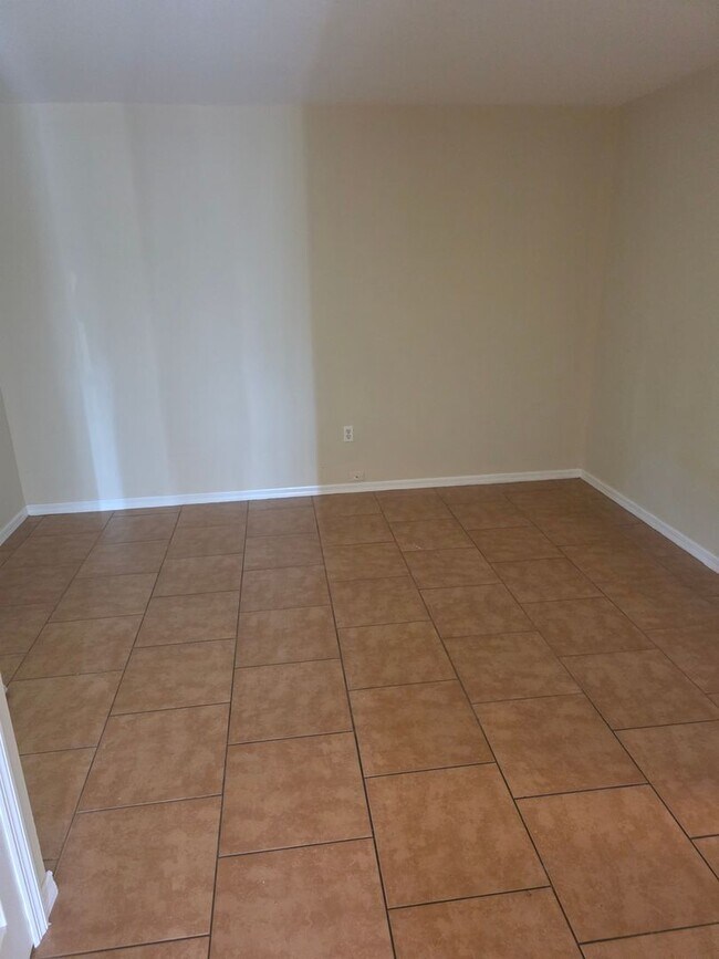 Foto del edificio - 4485 SW Gainsboro St