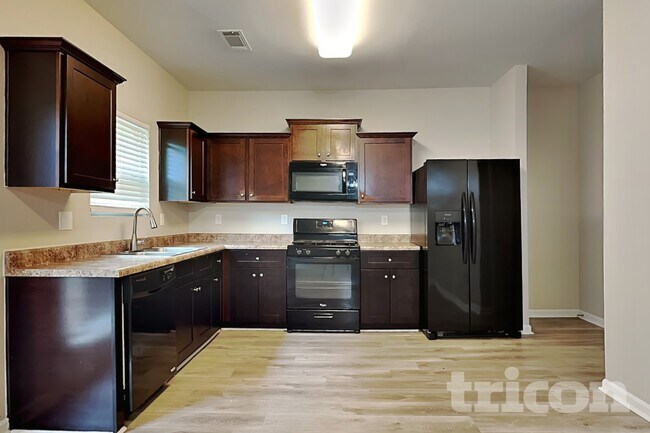 Foto del edificio - 1042 Sutherland Dr