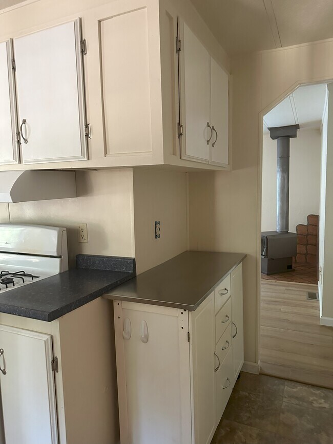 Foto del edificio - 4700 Mineral Way
