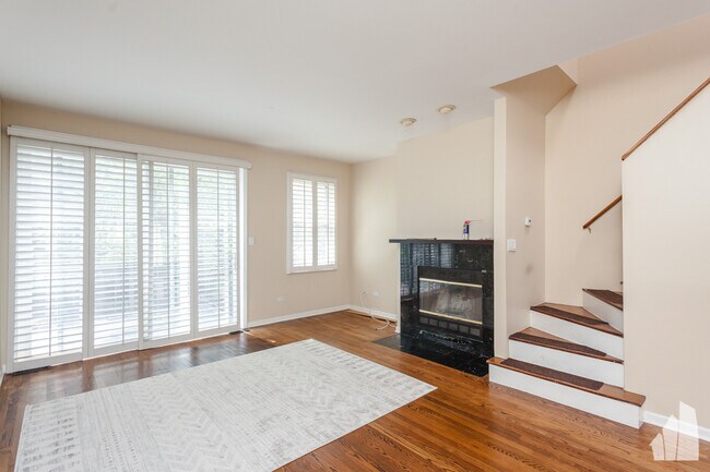 Foto del edificio - 1781 W Altgeld St