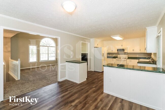 Foto del edificio - 112 Wood Gate Dr