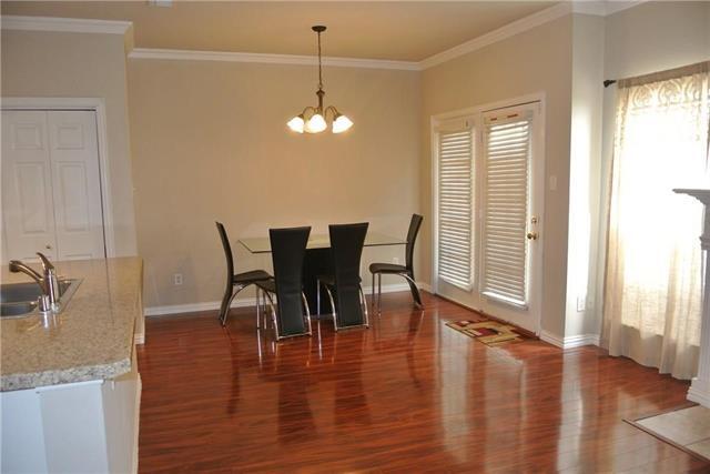 Foto del edificio - 2366 Southcourt Cir
