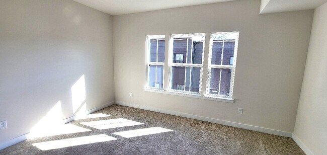 Foto del edificio - 530 Billingsley Rd