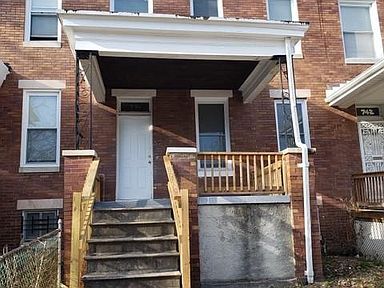 Primary Photo - 740 Linnard St