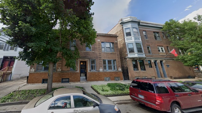 Photo - 1210 W Nelson St Apartment