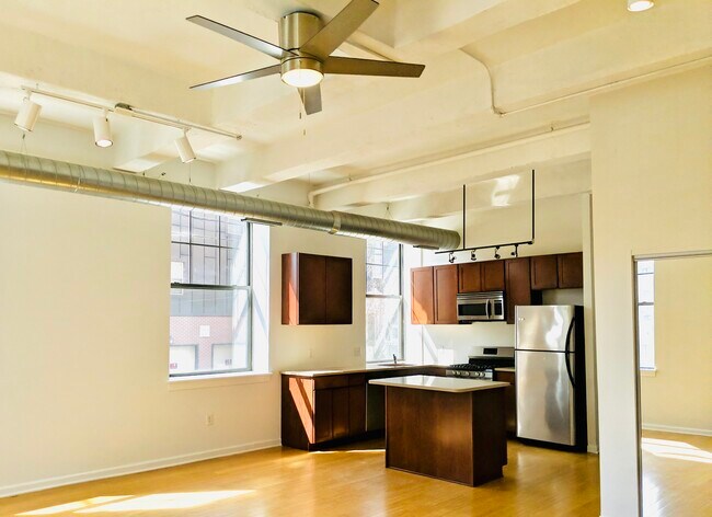 Foto del edificio - 1639 Poplar St