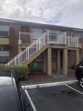 Building Photo - 2517 Caper Ln
