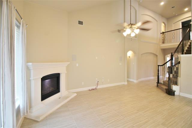 Building Photo - 3200 Treyburn Ln