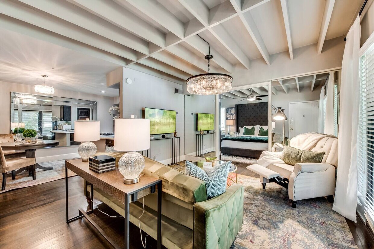 Foto principal - 5002 Junius St