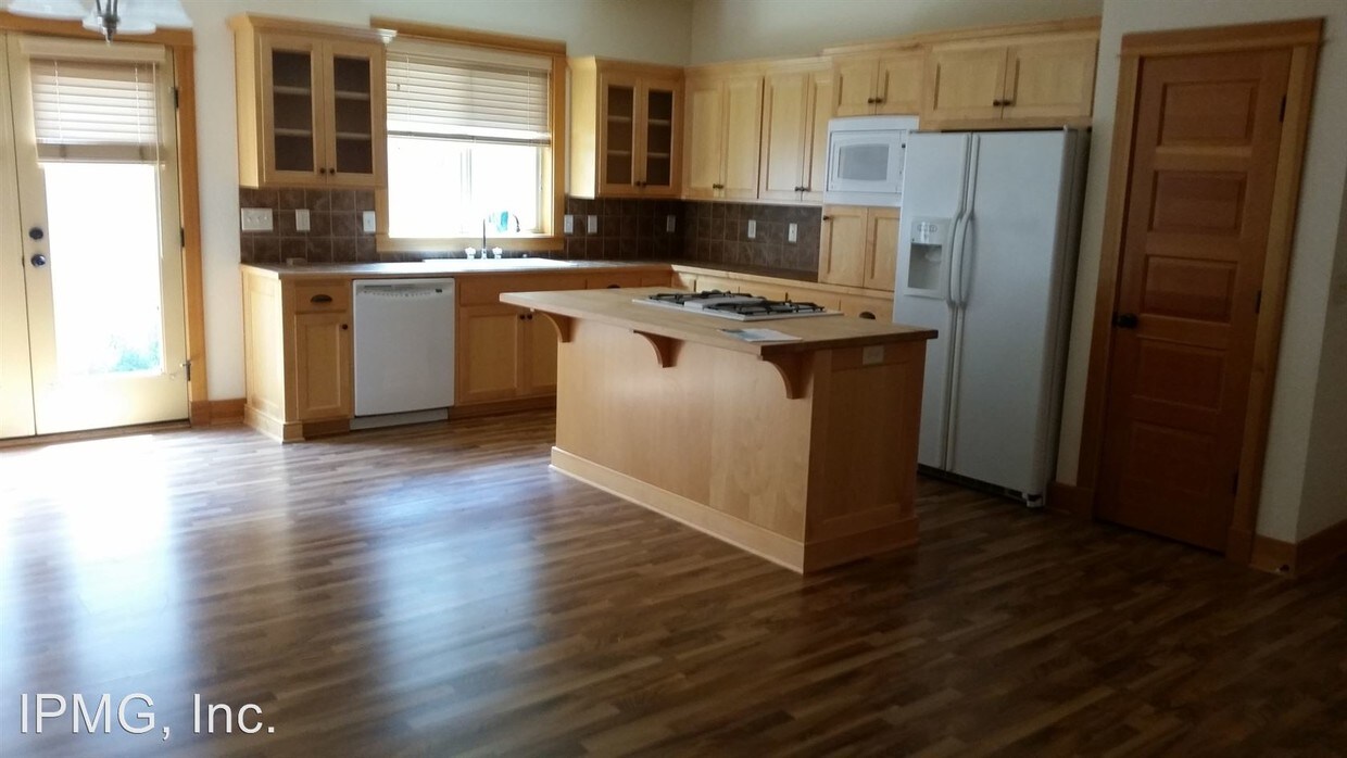 Primary Photo - 2 br, 2 bath House - 2070 Lake Wind Drive