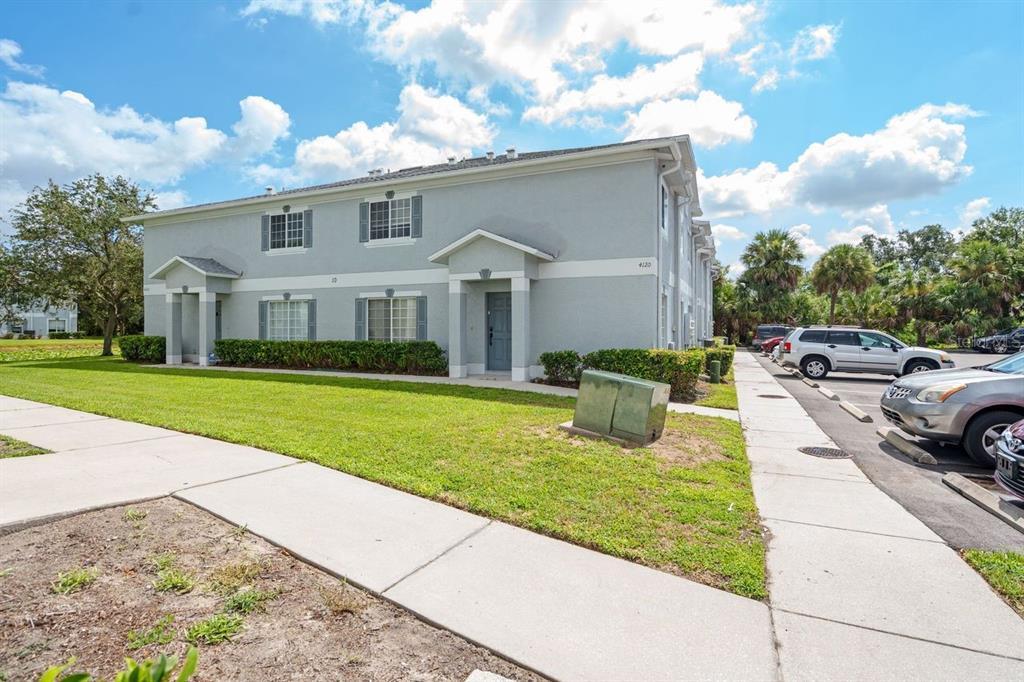Foto principal - 4120 Gradstone Pl