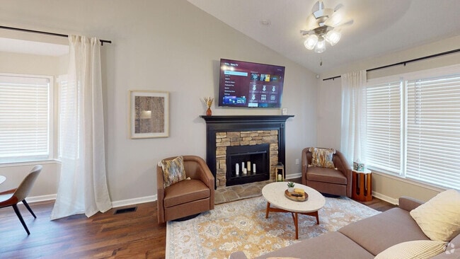 Building Photo - 105 Thornwood Dr