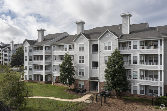 Building Photo - Arrive Odenton South