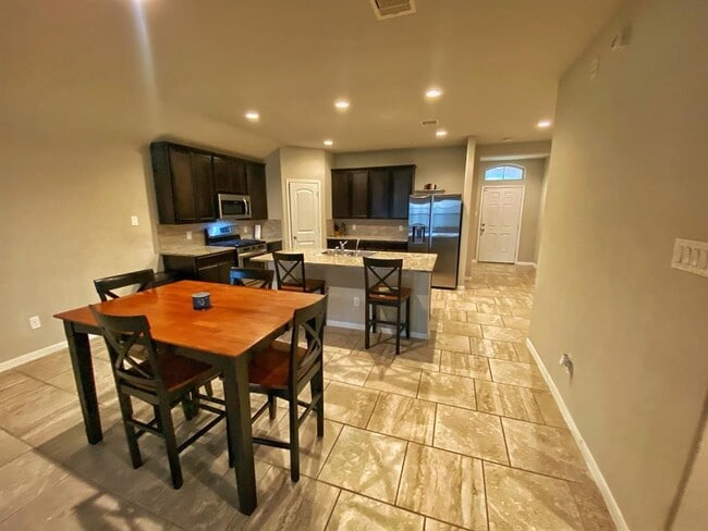 Building Photo - 4027 Cape Barren Ln