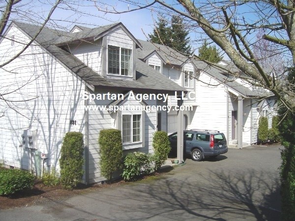 Foto principal - 131 23rd Ave SE