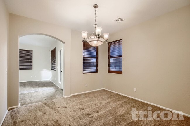 Foto del edificio - 45063 W Jack Rabbit Trail