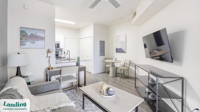 Foto del edificio - 1811 E Apache Blvd