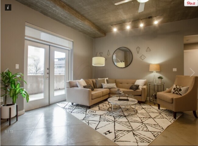 Building Photo - 202 Lavaca St