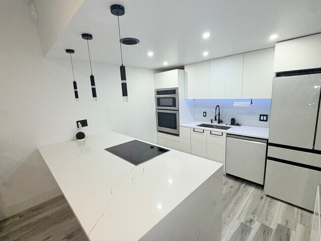 Foto del edificio - 7164 Southgate Blvd