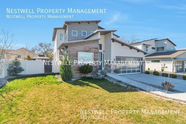 Foto del edificio - Stunning 4-bed Executive Home in Salt Lake...