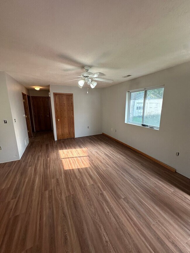 Foto del edificio - CD-111