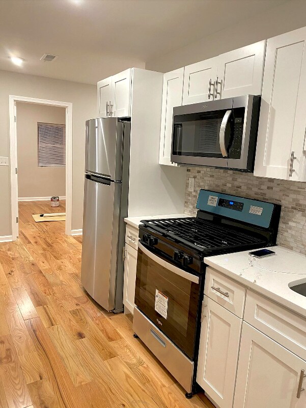 Foto del edificio - 233 N 61st St