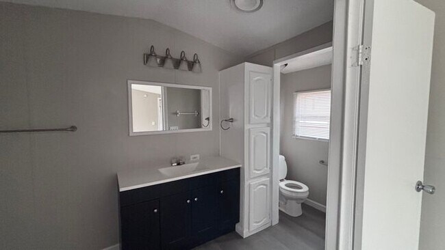 Foto del edificio - Newly Remodeled Home For Sale