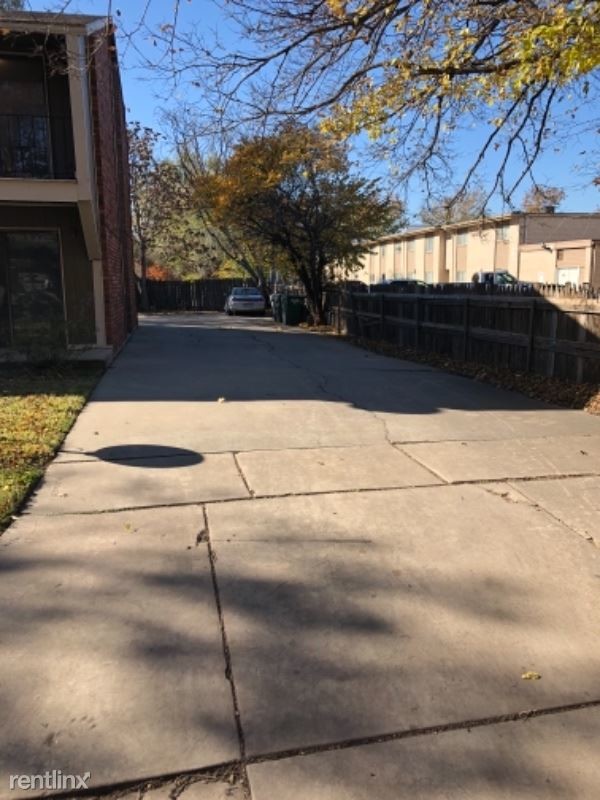 Foto del edificio - 1035 S Kansas St