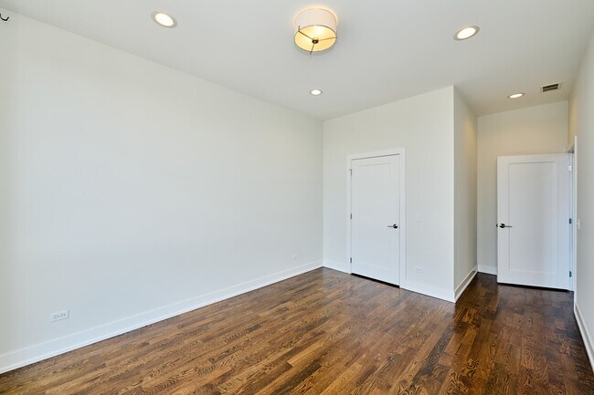 Foto del edificio - 5139 N Broadway St