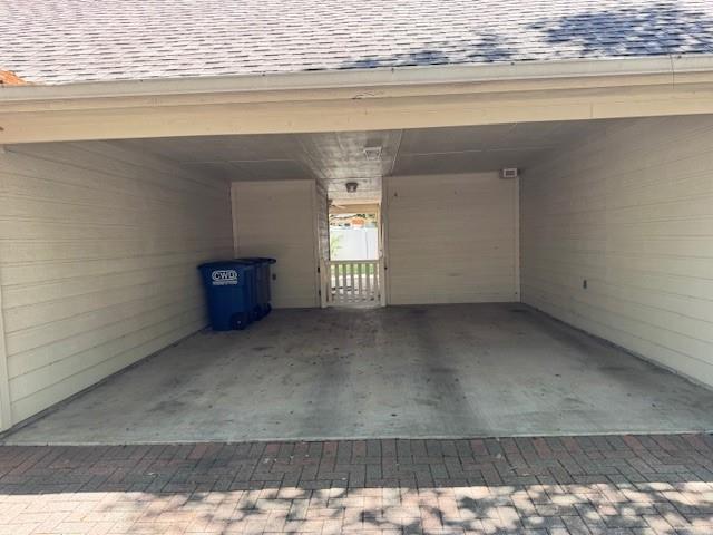 Foto del edificio - 105 Cobblestone Dr W