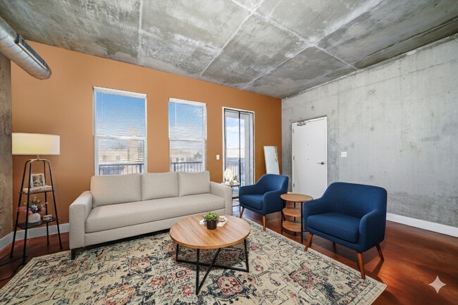 Building Photo - 348 River St