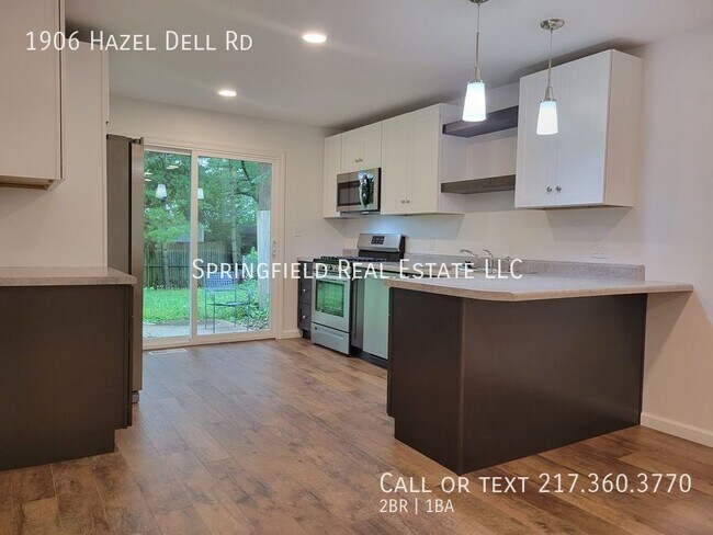 Building Photo - Duplex Reimagined: Rent this 'Fresh Start'...