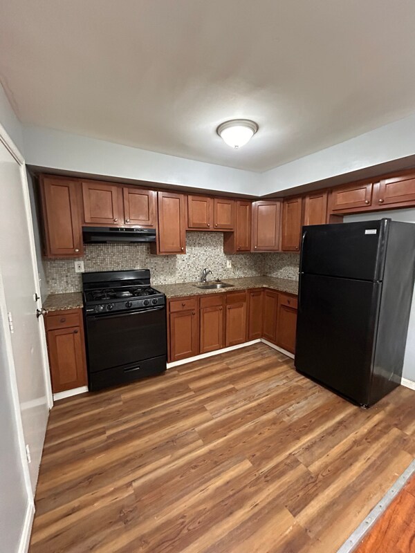 Foto del edificio - 1409 Nicolay Way