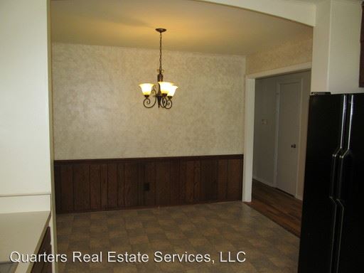 Building Photo - 1306 Vestal Rd