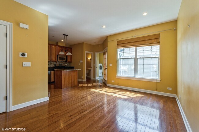 Building Photo - 389 Bradbury Ln