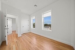 Foto del edificio - 417 Commercial St