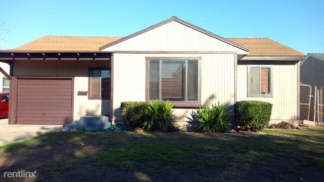 Building Photo - 3 br, 1.5 bath House - 15016 Wadkins Ave