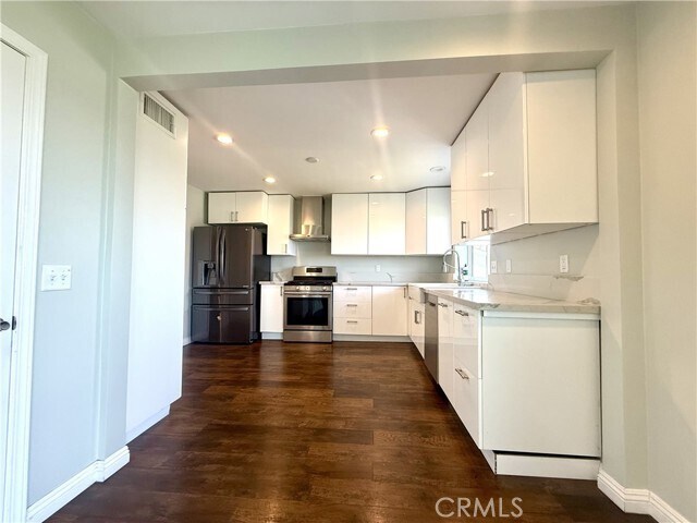 Foto del edificio - 4214 Barrett Rd