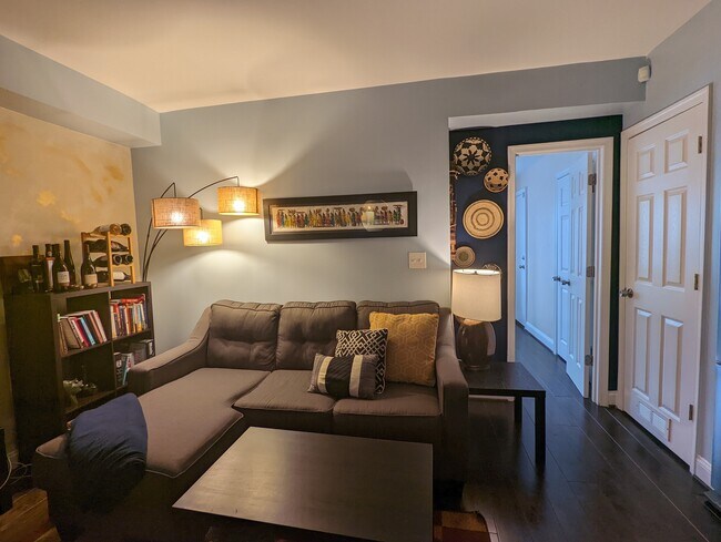 Foto del edificio - 1343 Bryant St NE