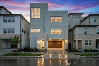 Building Photo - 28 Remy Ln