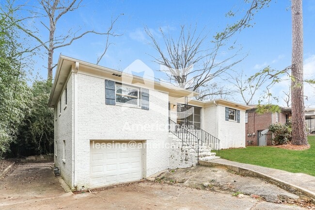 Foto del edificio - 1130 Linwood St