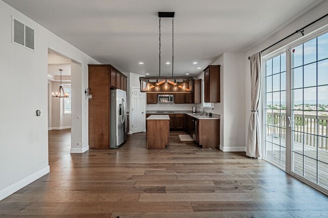Foto del edificio - Spacious 5BD, 4BA Castle Rock Home with Fi...